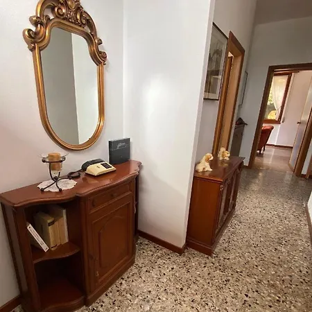 Villino Carla * Lipomo